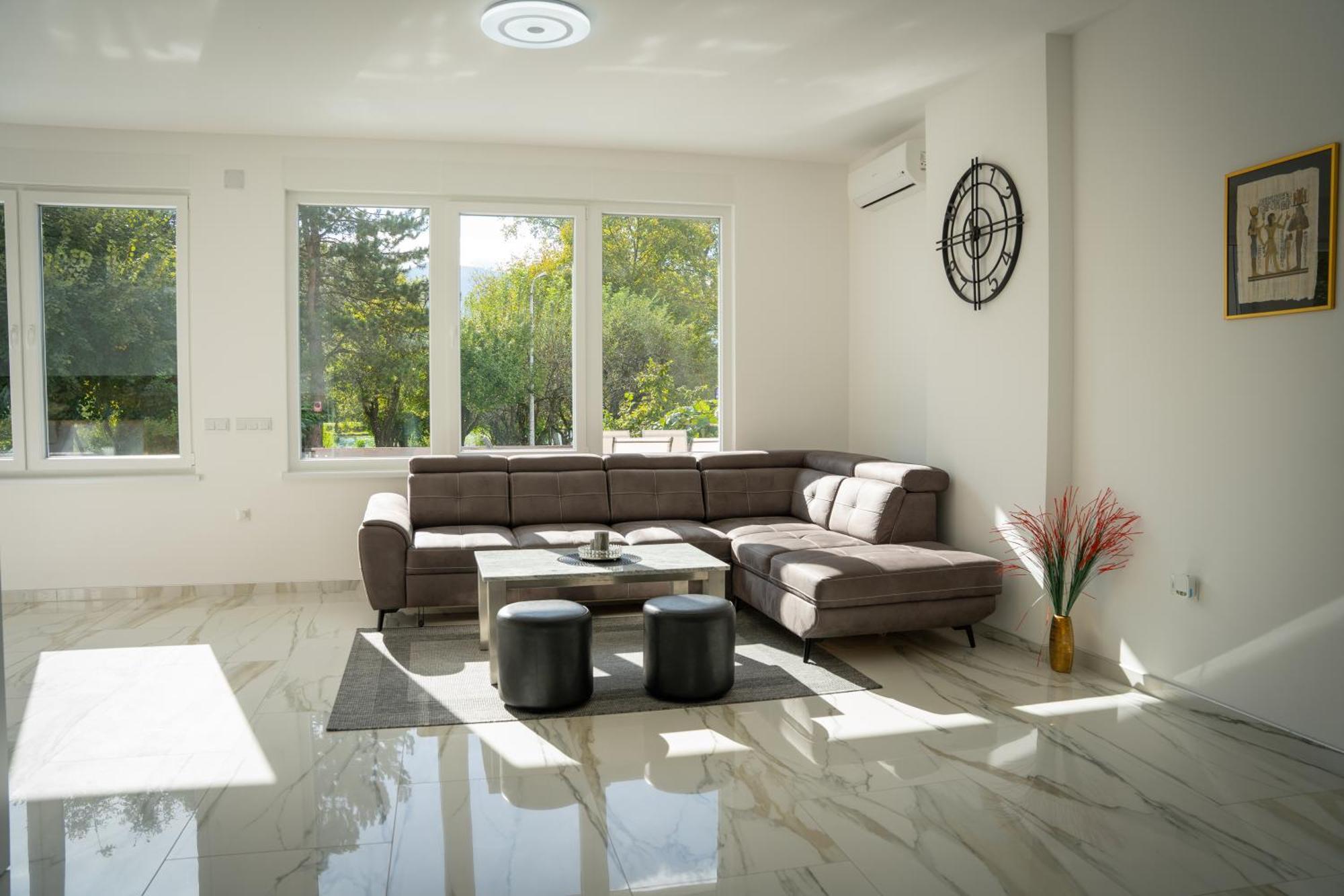 Apartment Una Laguna Bihac Bagian luar foto
